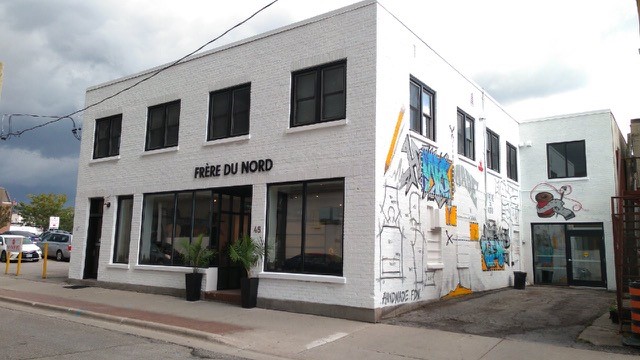 Frere Du Nord Exterior Building